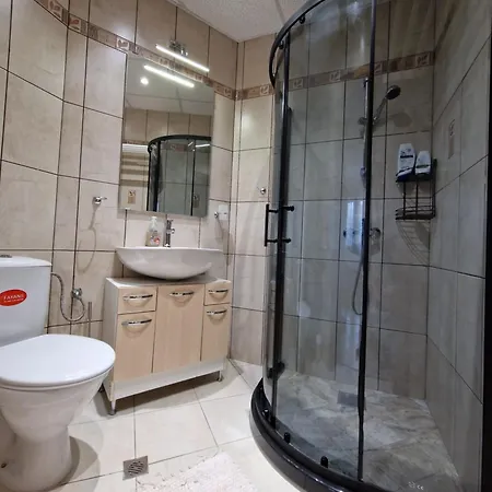 Appartement Luxury With Swimming Pool , Lovely Garden , Bbq Place *